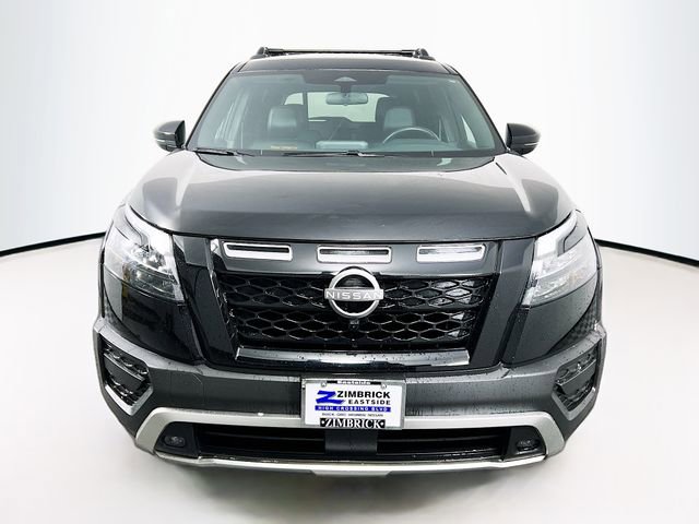 2024 Nissan Pathfinder Rock Creek photo 2