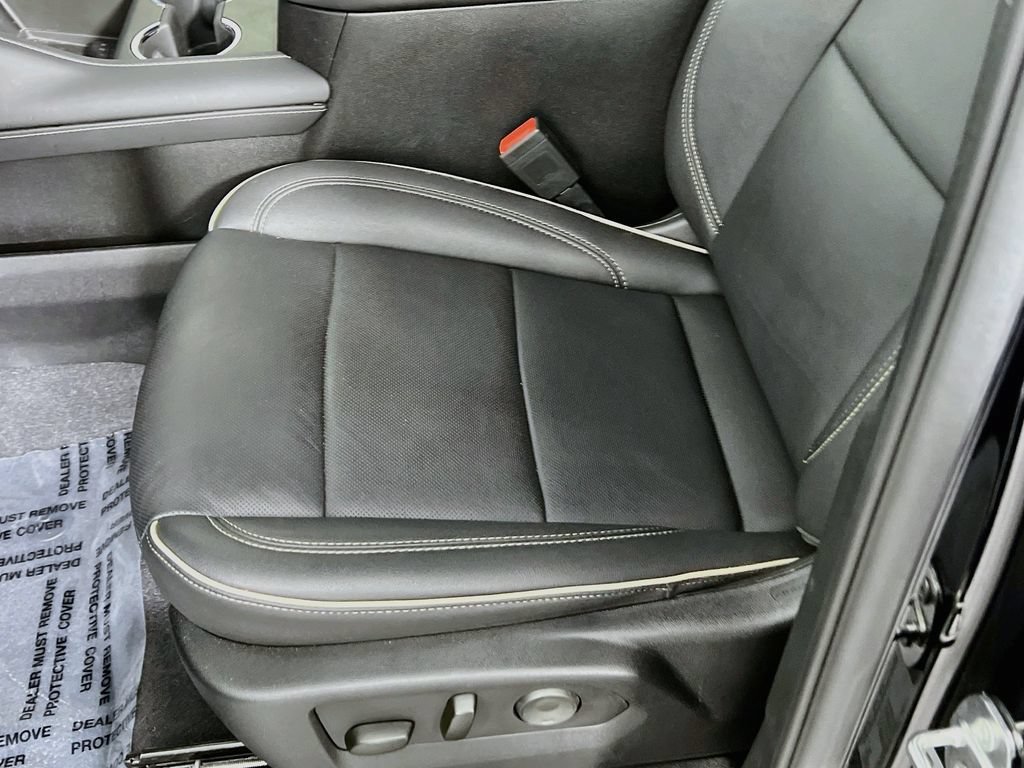 2023 GMC Yukon XL SLT - Photo 19