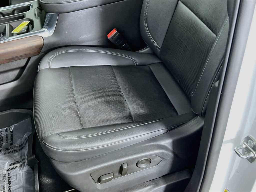 2023 GMC Sierra 1500 SLT - Photo 18