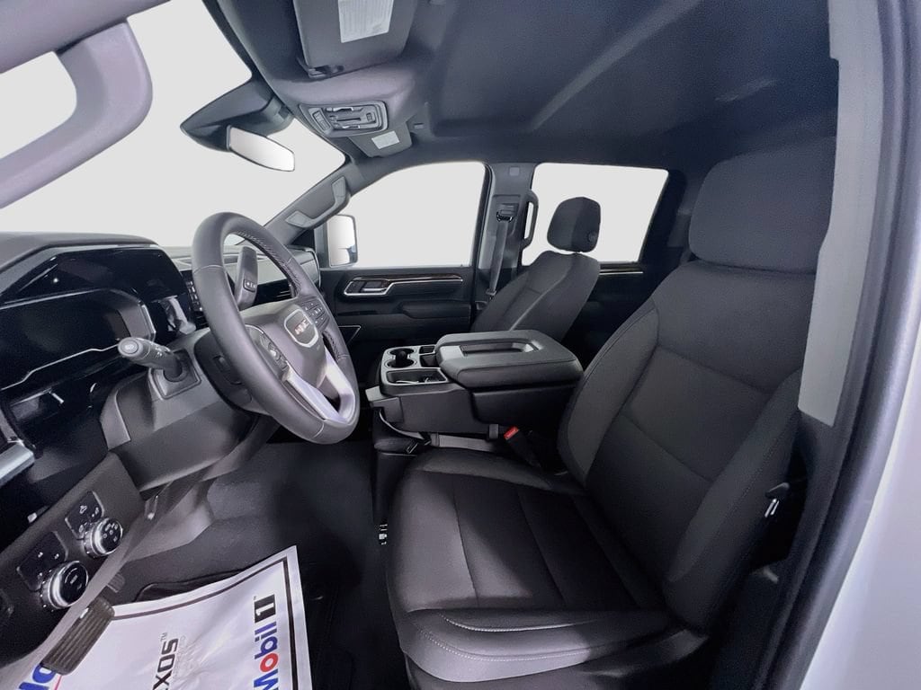 2025 GMC Sierra 2500HD SLE - Photo 18