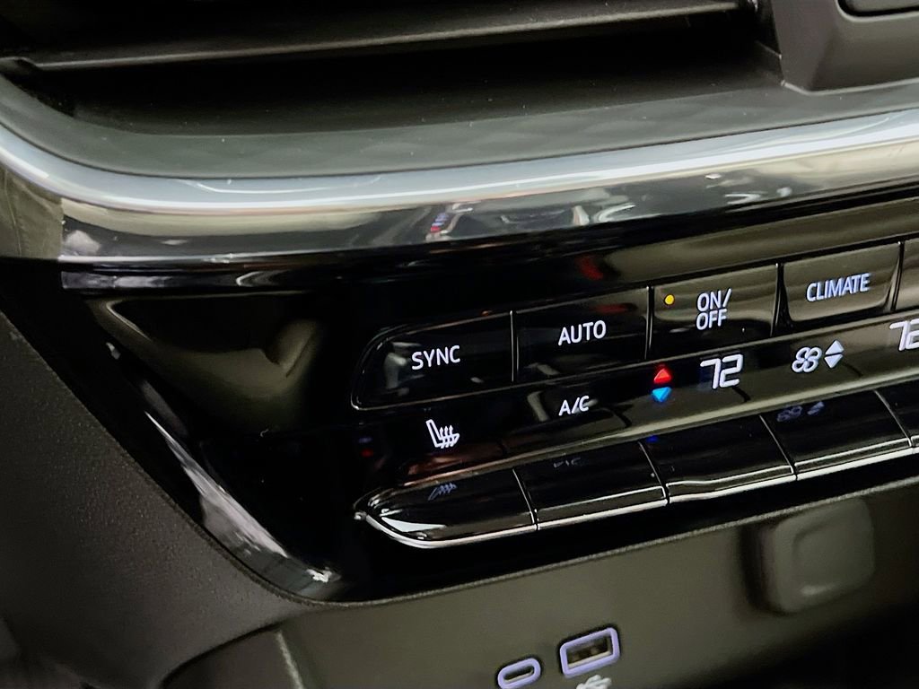 2024 Buick Encore GX Avenir - Photo 16