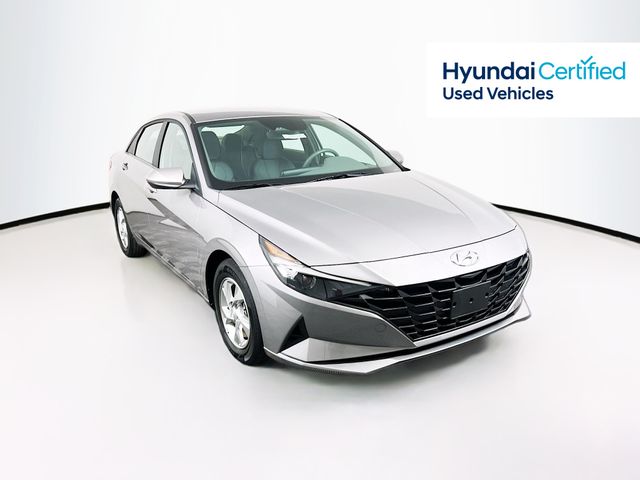 2023 Hyundai Elantra SE