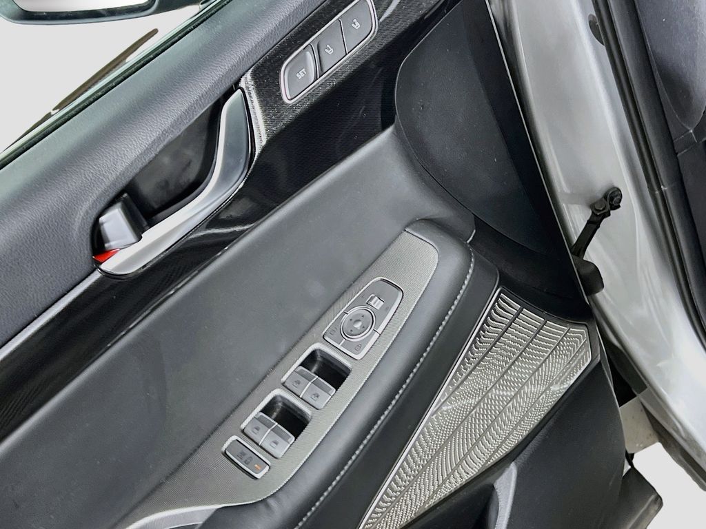 2022 Hyundai Palisade Limited - Photo 17