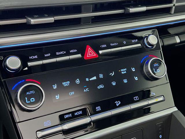 2026 Hyundai Santa Fe Limited - Photo 14