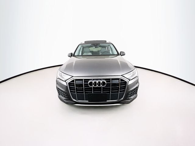 Used 2022 Audi Q7 Premium Plus with VIN WA1LXBF7XND009727 for sale in Madison, WI