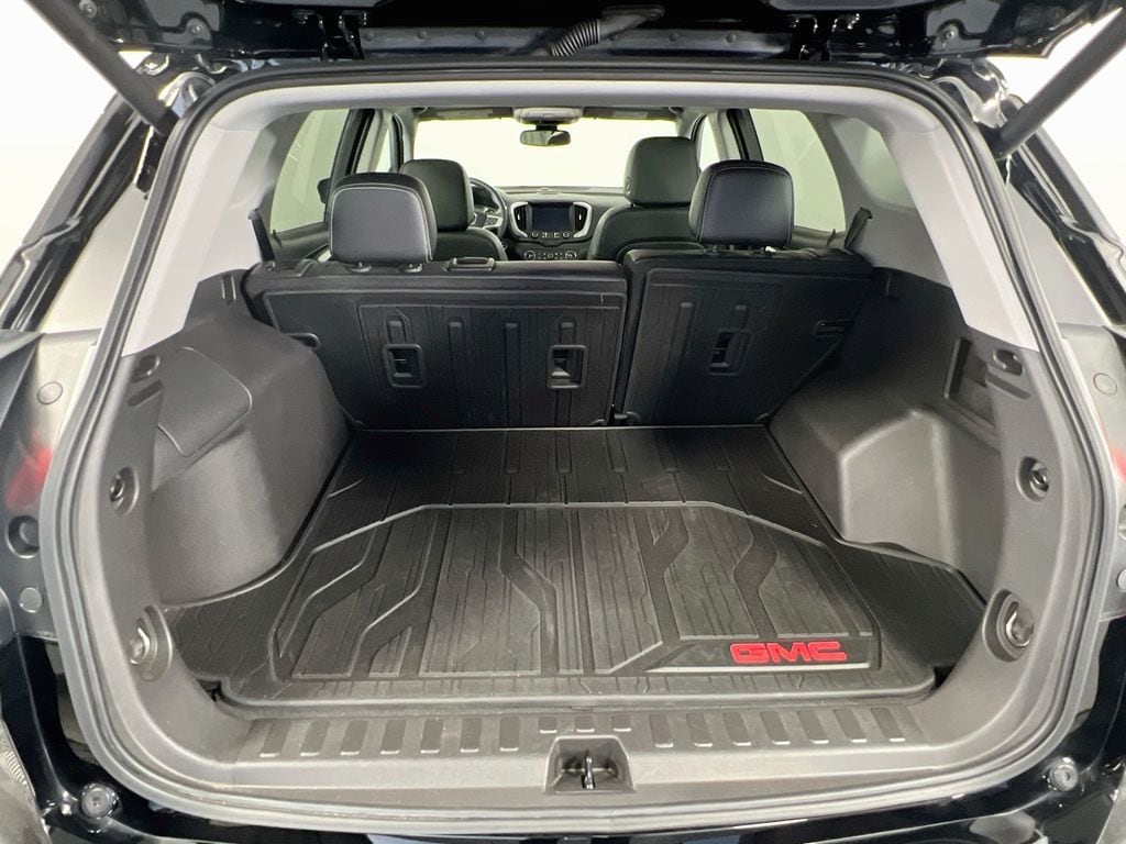 2024 GMC Terrain SLT - Photo 27