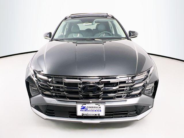 2025 Hyundai Tucson Hybrid Limited photo 2