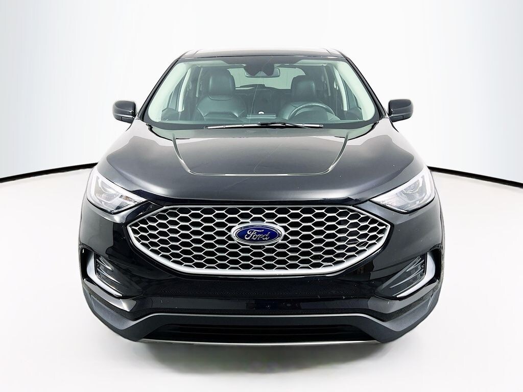 Used 2024 Ford Edge SUV
