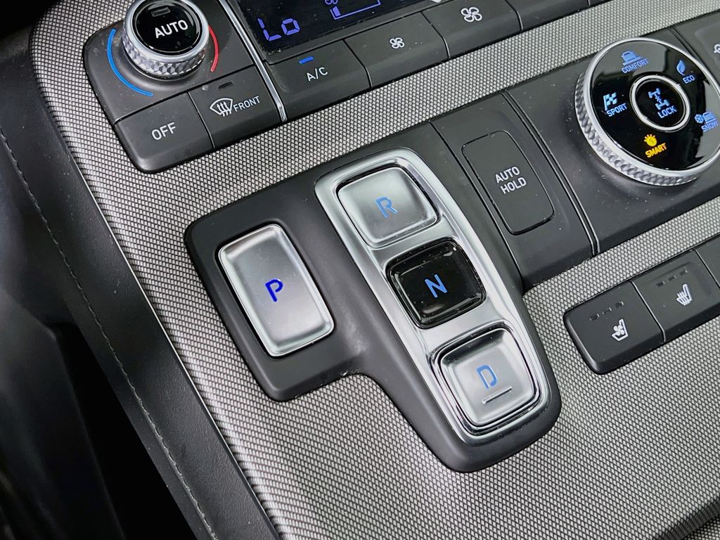 2022 Hyundai Palisade Limited - Photo 16