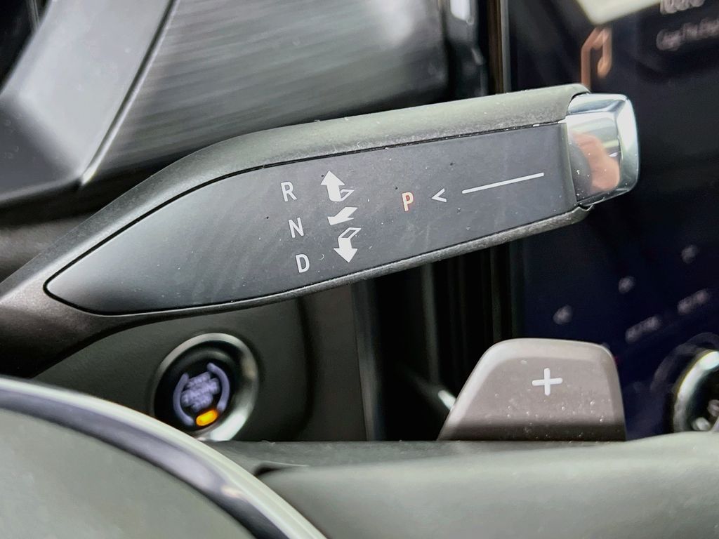 2024 GMC Acadia AT4 - Photo 16