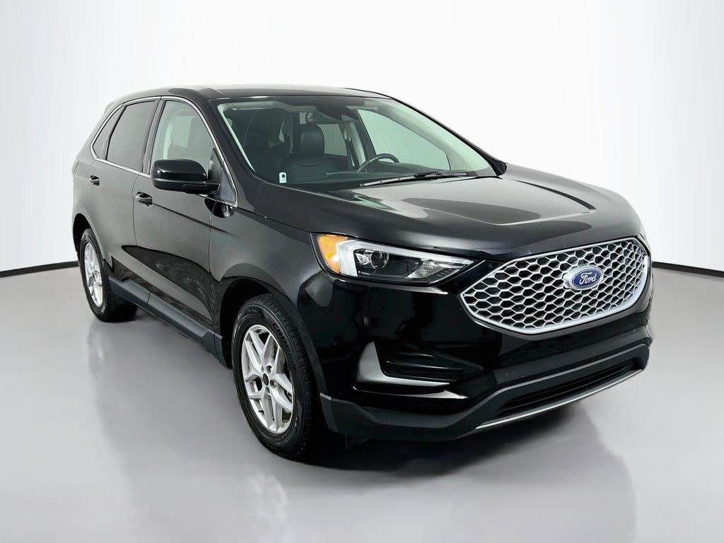 Used 2024 Ford Edge SUV