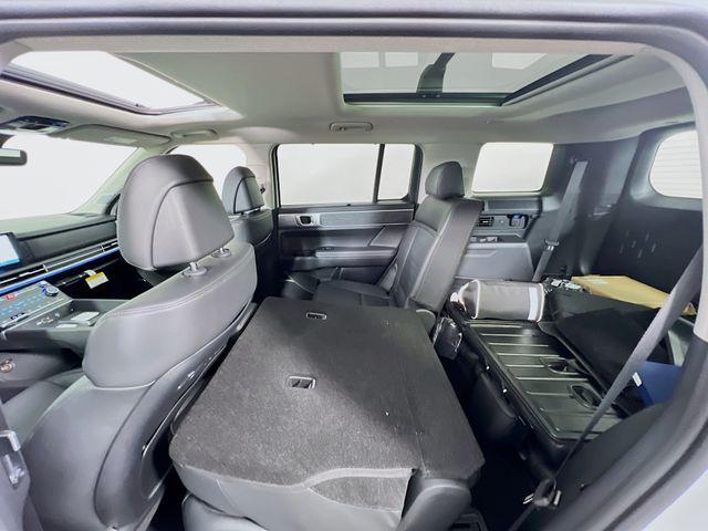 2026 Hyundai Santa Fe Limited - Photo 24