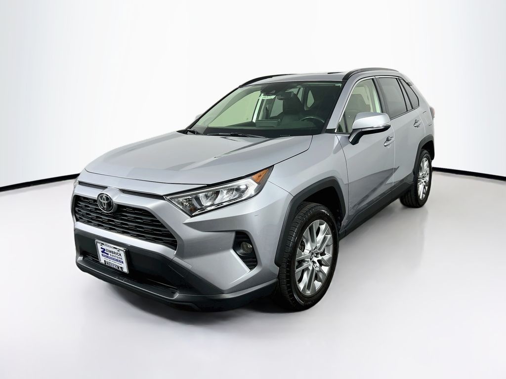 2019 Toyota RAV4 XLE Premium - Photo 3