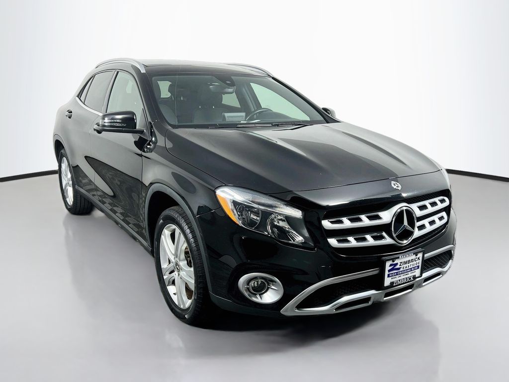  Mercedes-Benz GLA 250