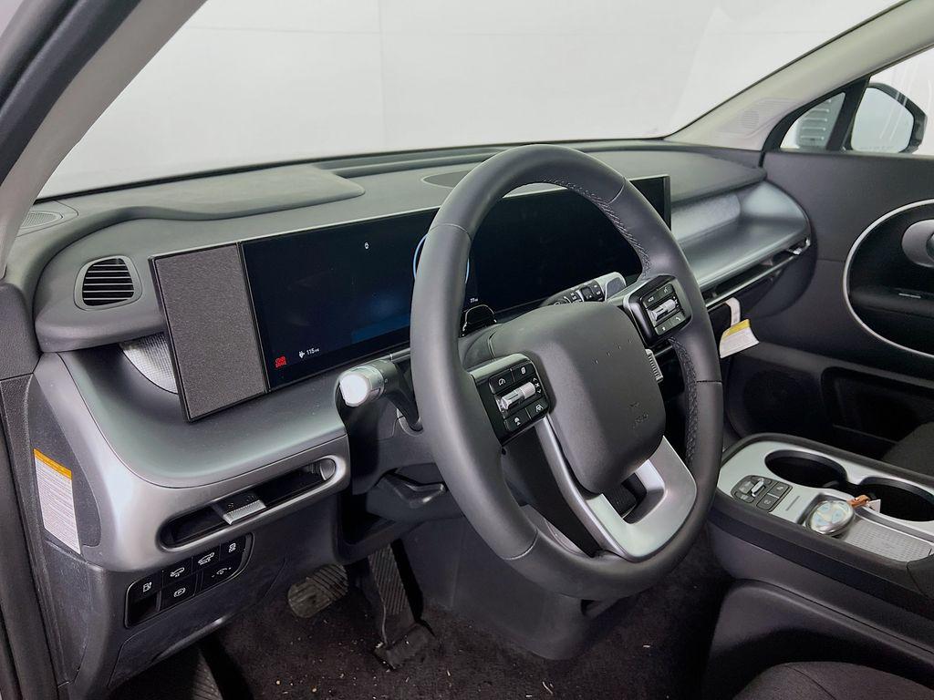 2026 Hyundai IONIQ 9 SE - Photo 8