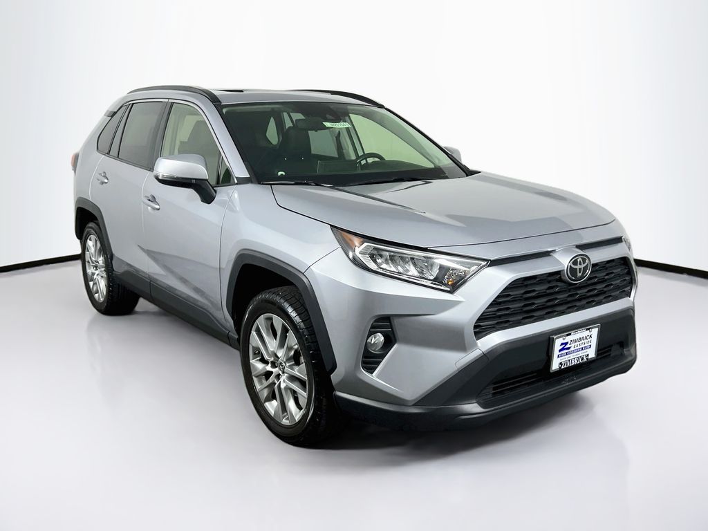 2019 Toyota RAV4 XLE Premium - Photo 1
