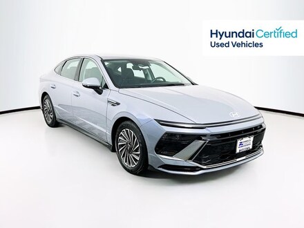 2025 Hyundai Sonata Hybrid SEL Sedan