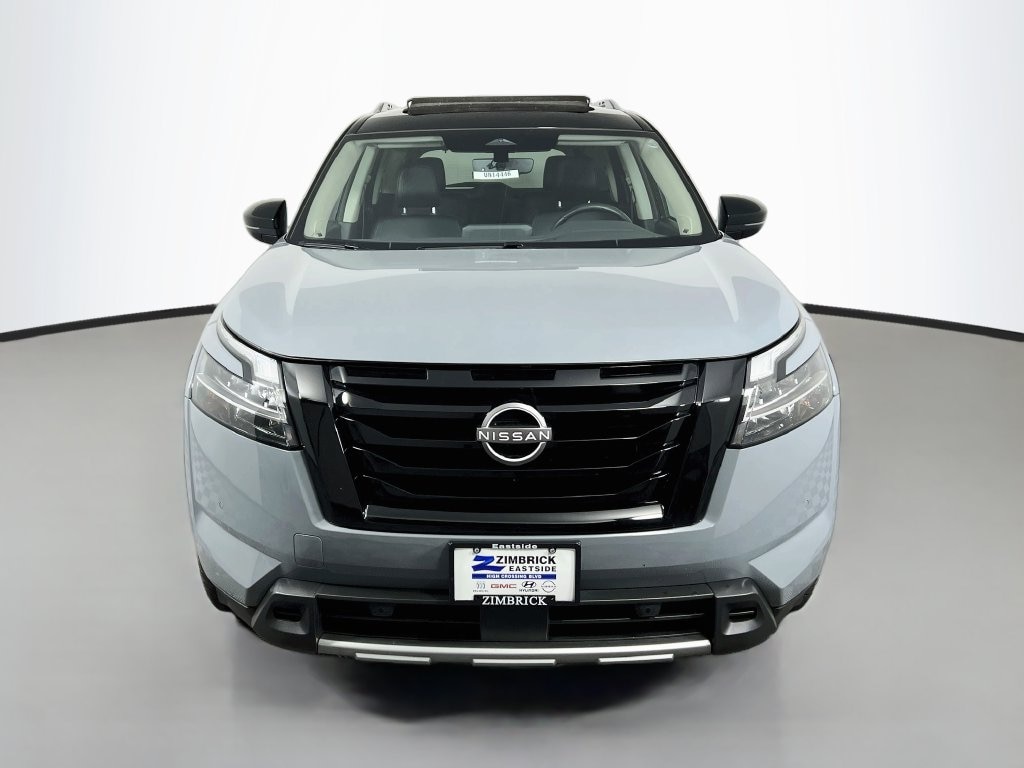 Certified 2024 Nissan Pathfinder SL SUV
