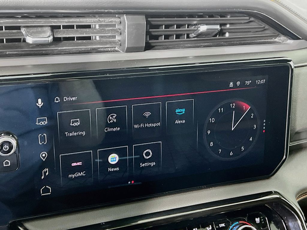 2024 GMC Sierra 2500HD AT4 - Photo 15