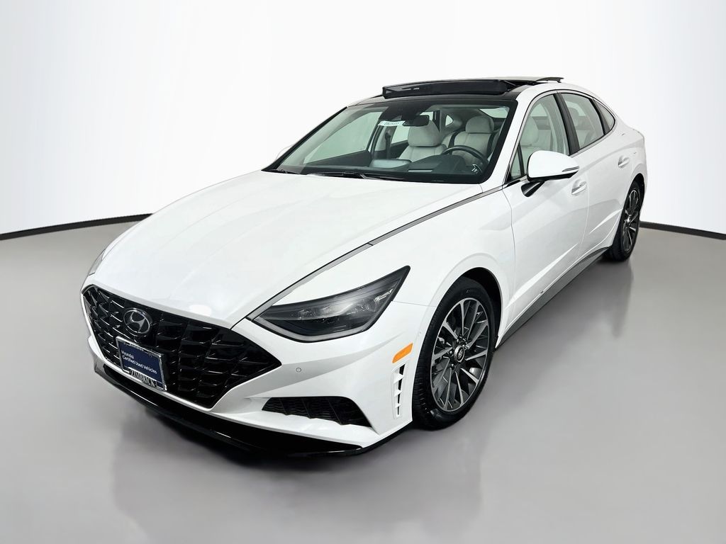Certified 2022 Hyundai Sonata Limited Sedan