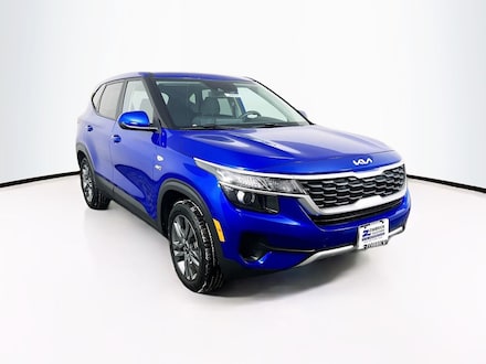 2023 Kia Seltos LX SUV