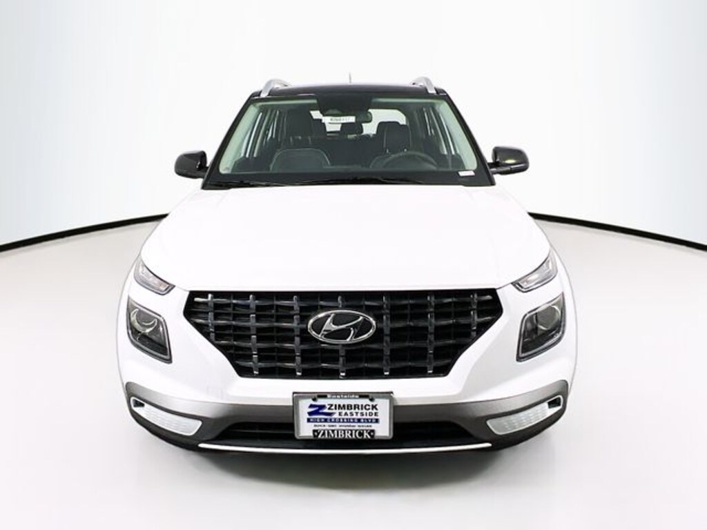 New 2026 Hyundai Venue SEL w/Two-Tone Roof SUV