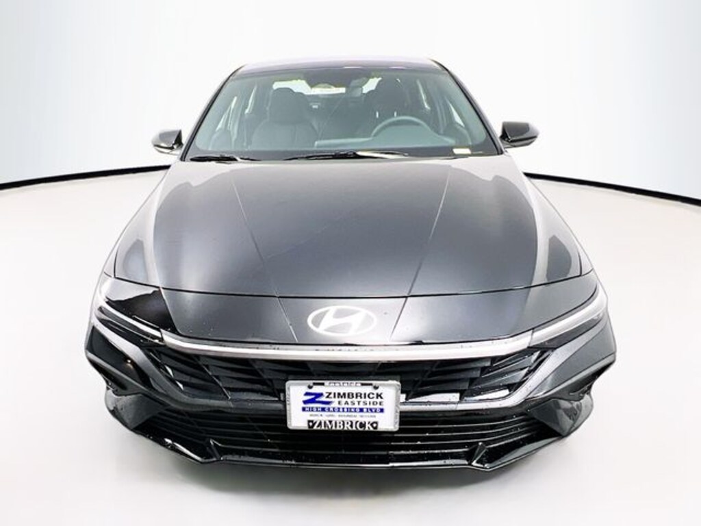 New 2025 Hyundai Elantra SEL Sport Sedan