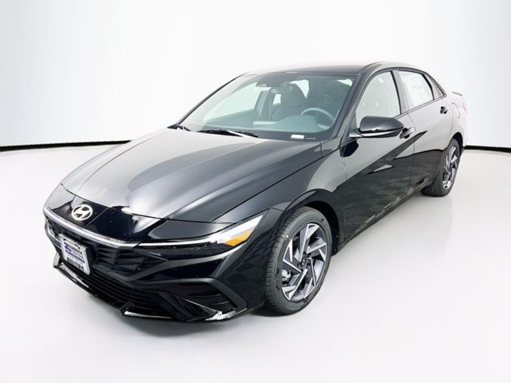 New 2025 Hyundai Elantra SEL Sport Sedan