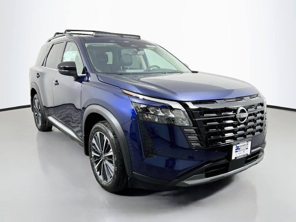 2026 Nissan Pathfinder Platinum SUV