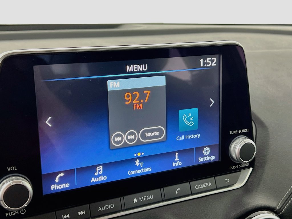 2024 Nissan Sentra SV - Photo 11