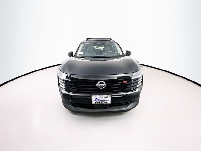 2025 Nissan Kicks SR photo 2