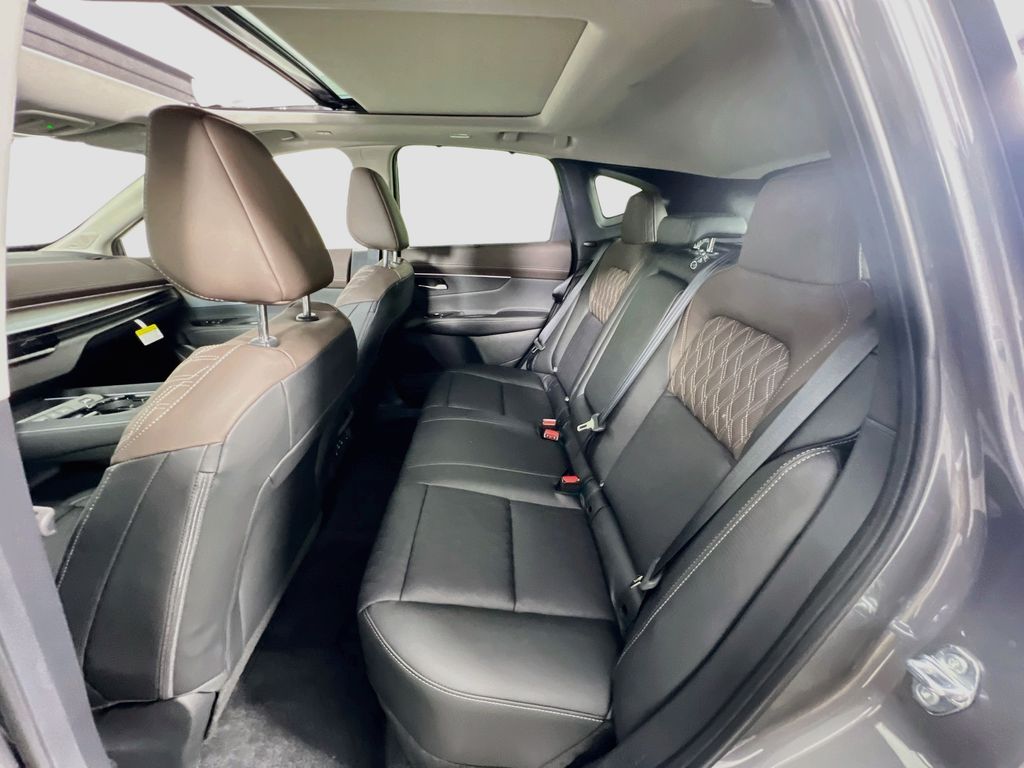 2026 Nissan Murano Platinum - Photo 23