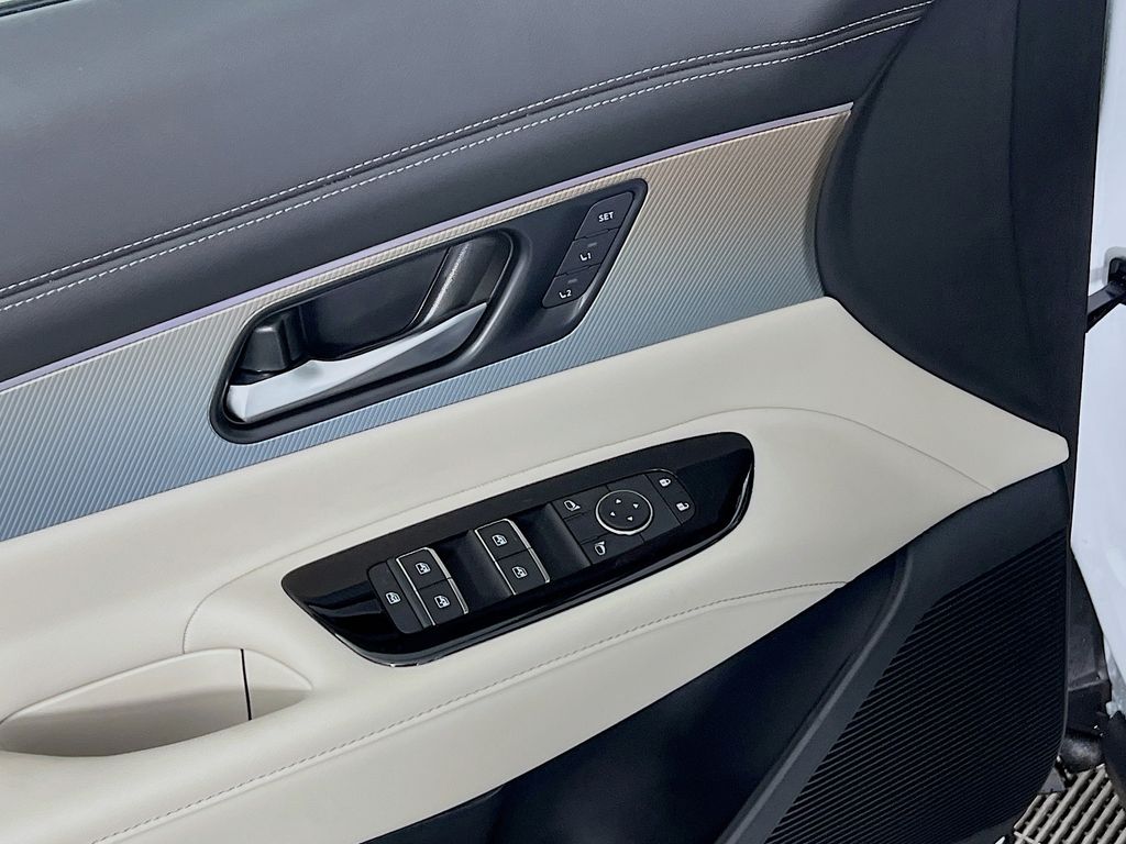 2025 Nissan Murano SL - Photo 15