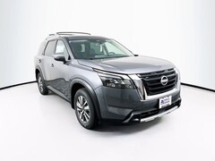2025 Nissan Pathfinder SL SUV
