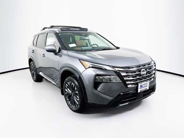 2026 Nissan Rogue Platinum's photo