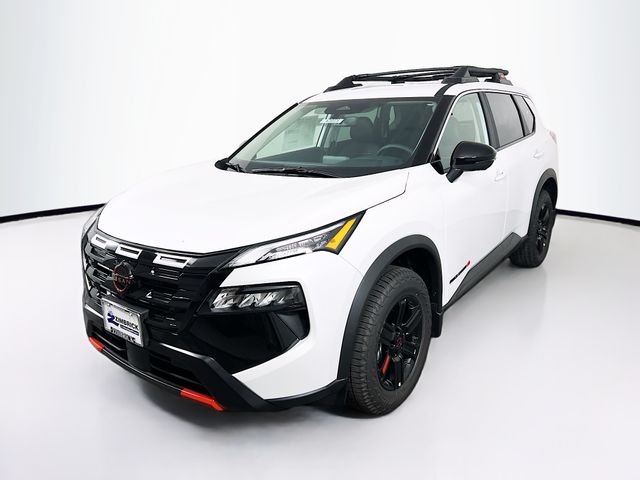 2026 Nissan Rogue SV photo 2