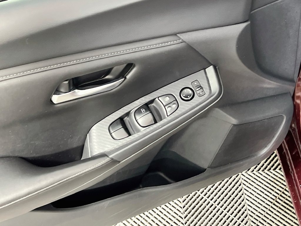 2024 Nissan Sentra SV - Photo 16