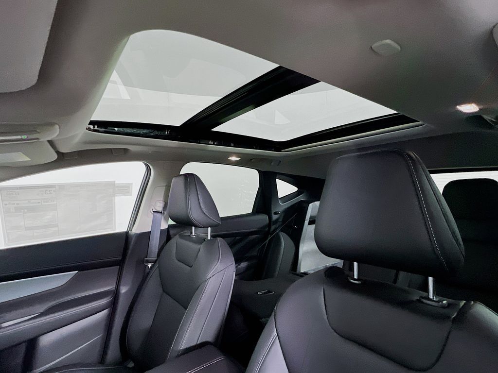 2025 Nissan Murano SL - Photo 19