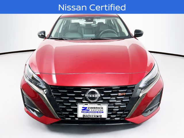 2024 Nissan Altima 2.5 SR photo 2