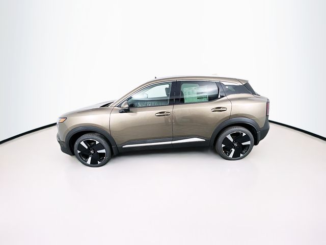 2025 Nissan Kicks SR photo 3