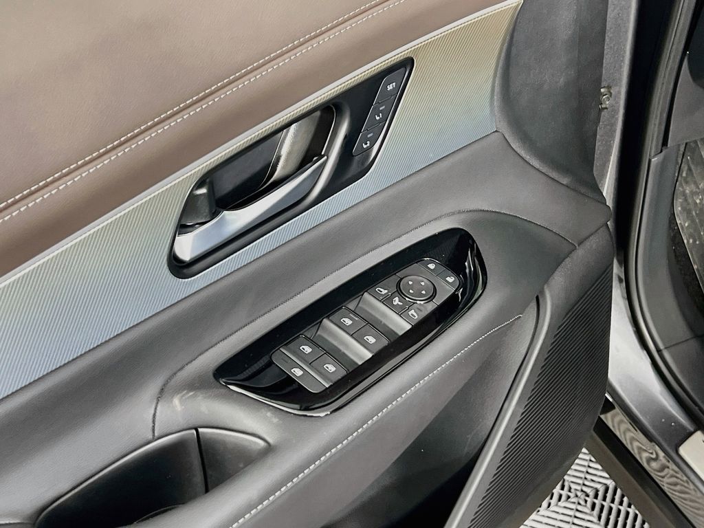 2026 Nissan Murano Platinum - Photo 16