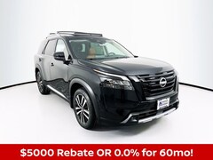 2025 Nissan Pathfinder Platinum SUV