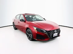 2025 Nissan Altima 2.5 SR Sedan