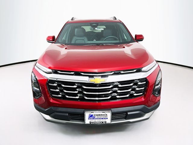 2025 Chevrolet Equinox LT photo 2