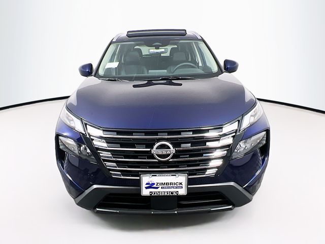 2026 Nissan Rogue SV photo 2