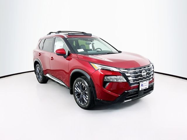 2026 Nissan Rogue Platinum's photo