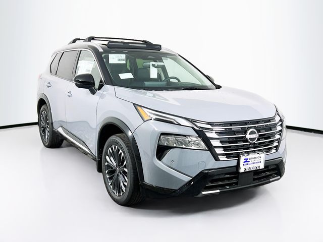 2026 Nissan Rogue Platinum's photo