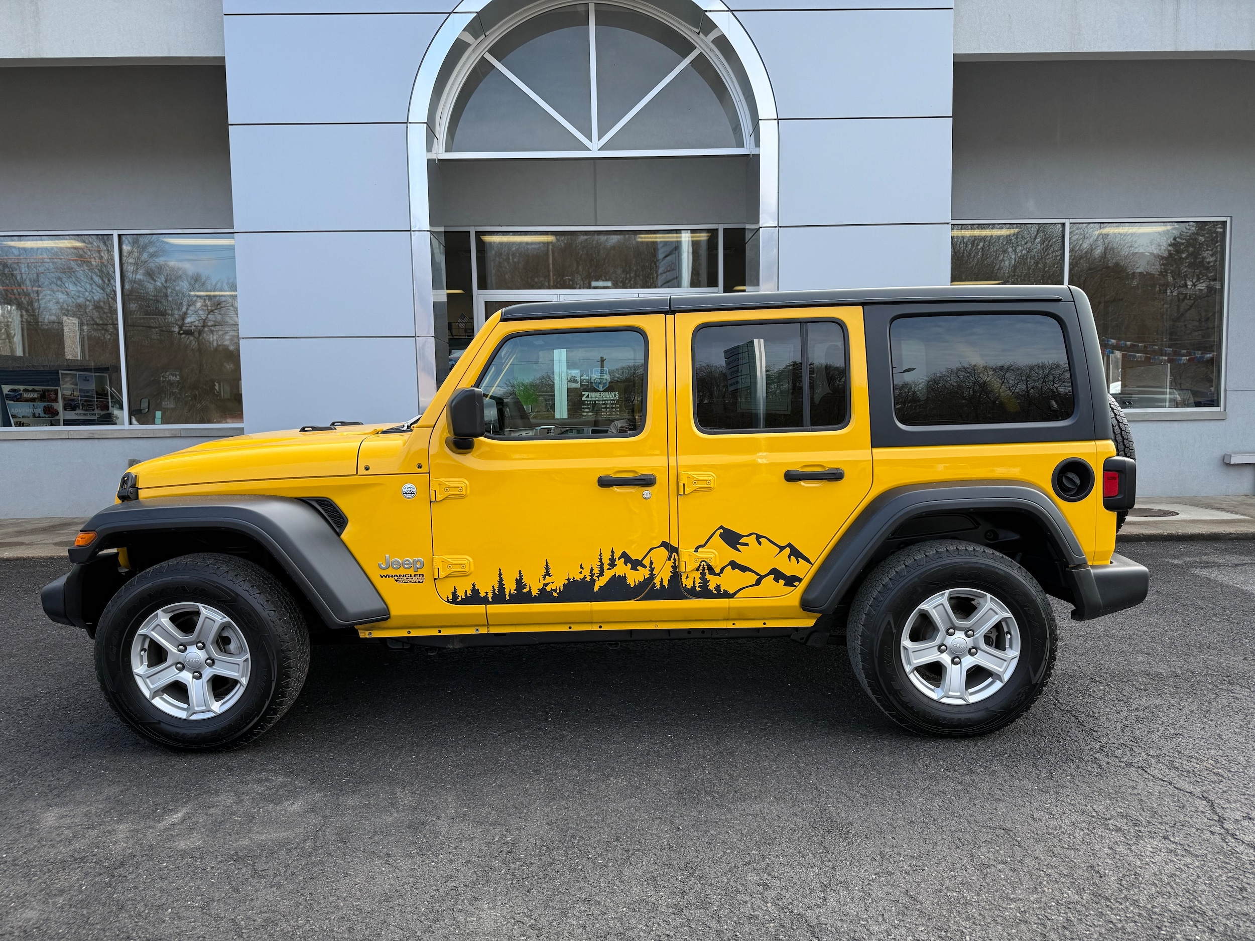 Certified 2019 Jeep Wrangler Unlimited Sport S with VIN 1C4HJXDN3KW549321 for sale in Sunbury, PA