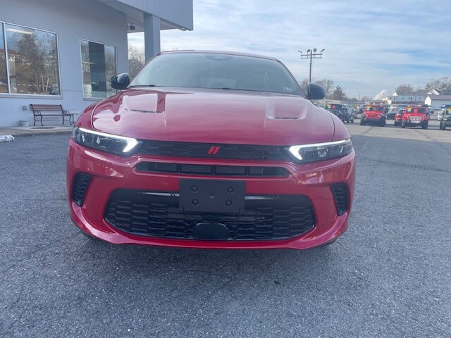 2024 Dodge Hornet R/T photo 3