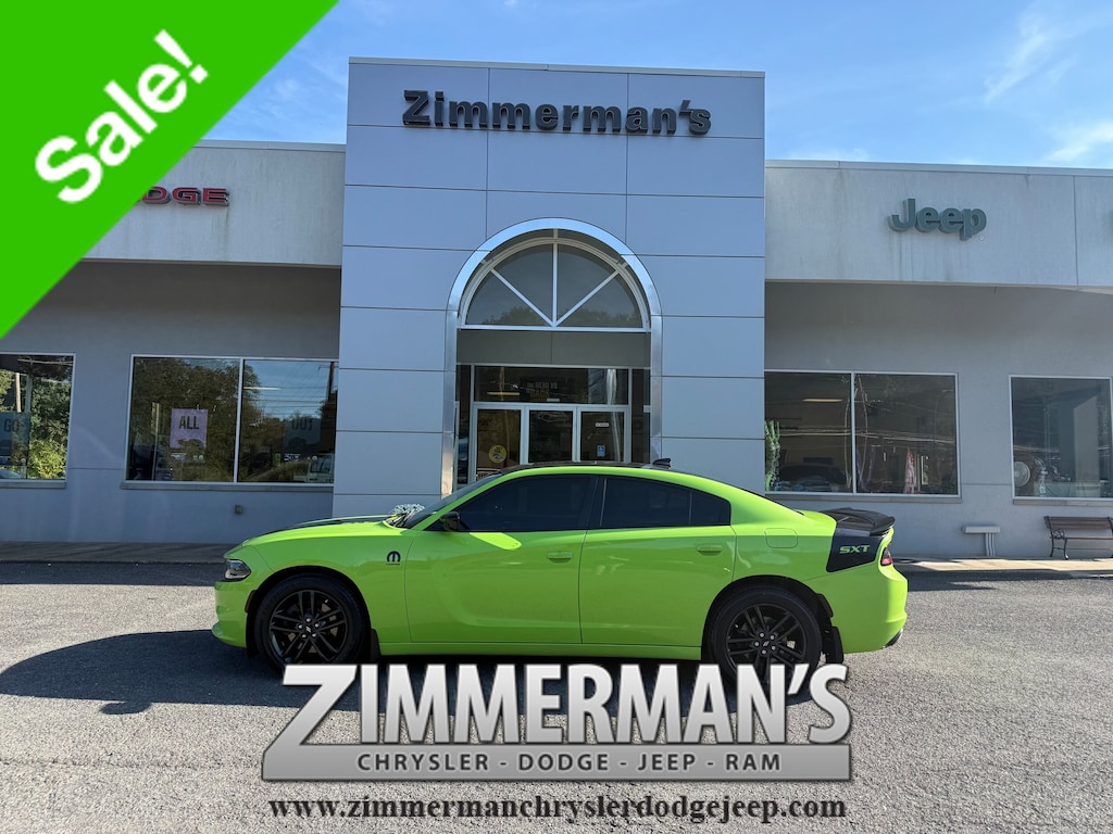 Used 2019 Dodge Charger SXT Sedan